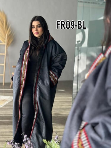فروه لون اسود نسائيه