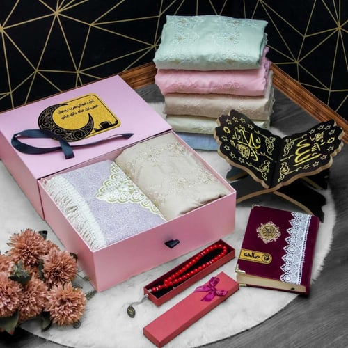 طقم صلاة نسائي مميز