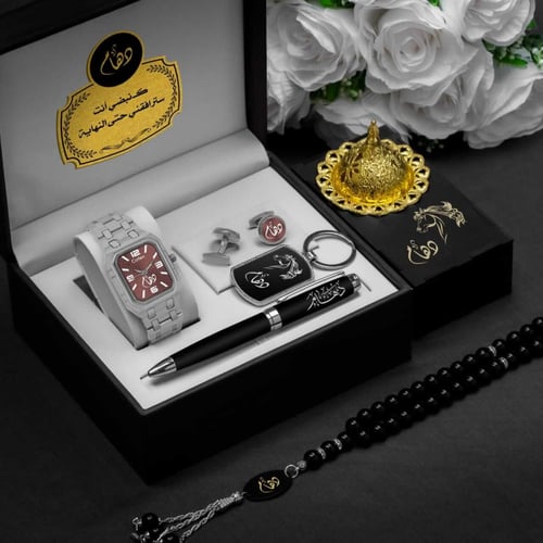 طقم رجالي فخم بالاسم والصورة