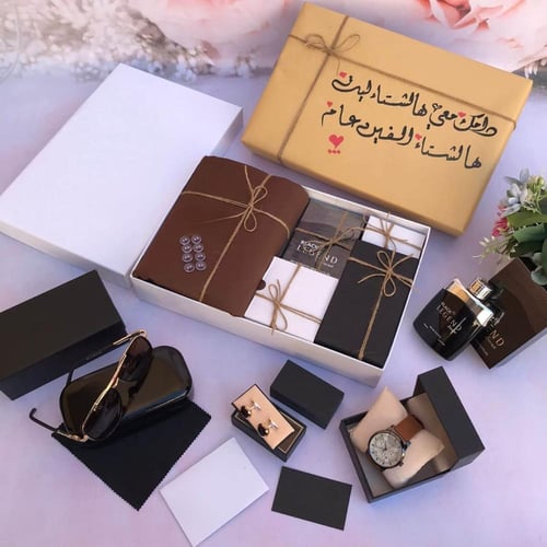 طقم هديه رجاليه ماركه القمة