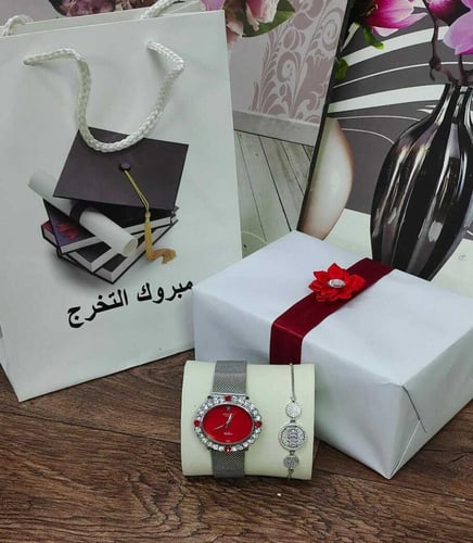 هدايا تخرج للبنات بسيطة