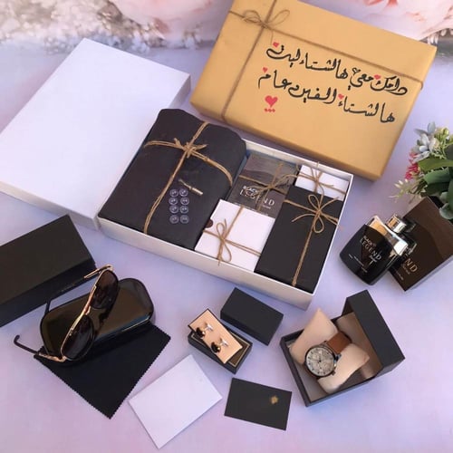 طقم هديه رجاليه ماركه القمة