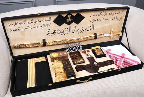 هدايا رجالية فخمة للترقية