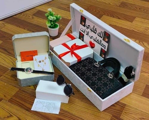 هدايا عيد زواج للنساء فاخرة