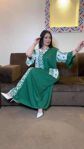 جلابية نسائية يوم التاسيس