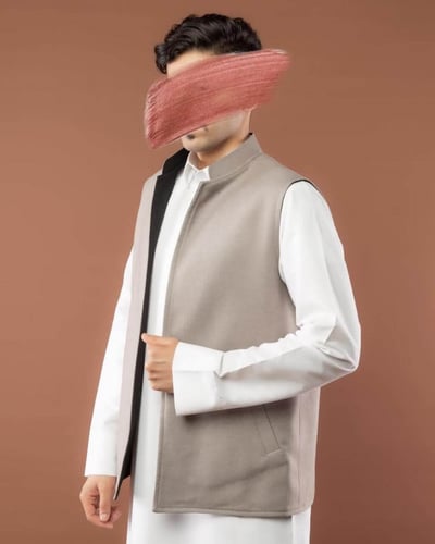 سديري رجالي جوخ دبل فيس جهتين اسود مع رصاصي