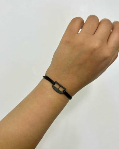 اساور ليوم التأسيس