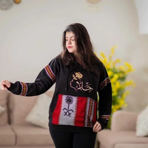 بلوفرات شتوي نسائي بالاسم