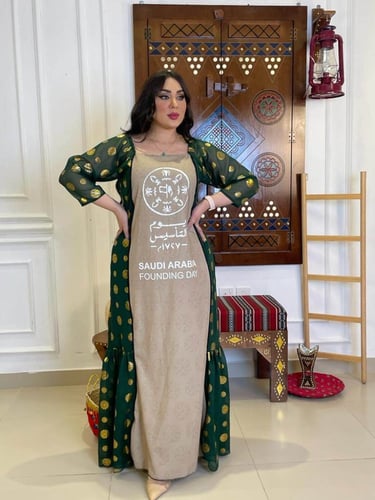 فساتين يوم التأسيس للنساء