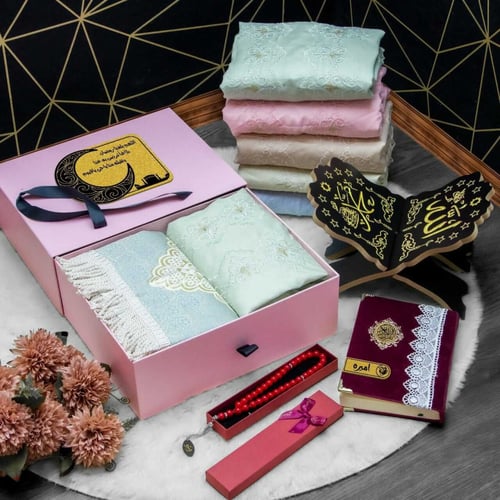 طقم صلاة نسائي مميز