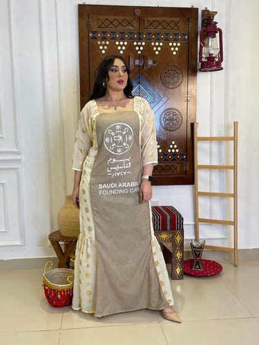 فساتين يوم التأسيس للنساء