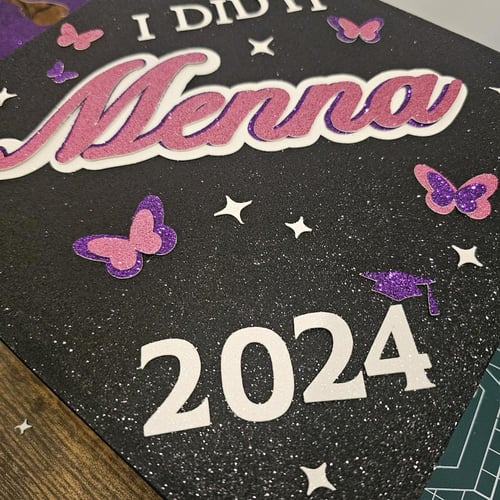 قبعة تخرج قليتر بالإسم