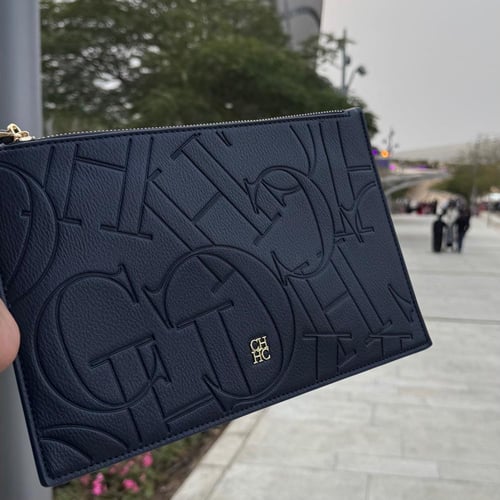 CH-Pouch 28