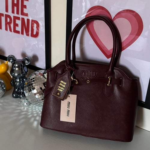 Miumiu Aventure- Maroon M