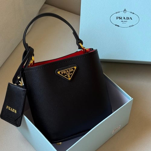 Prada Panier