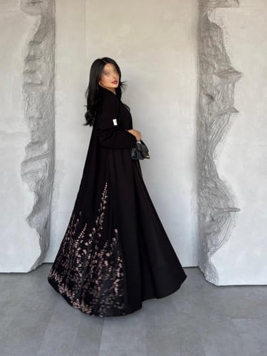 عبايه رقم 874 / القماش كريب المستقبل كوري / التطري...