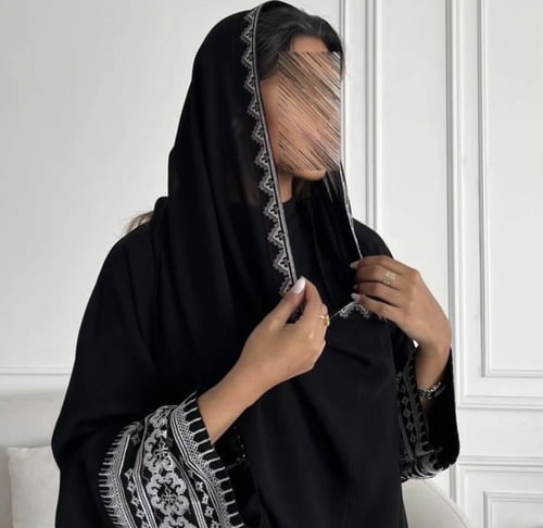 عبايه رقم 928 / القماش كريب ملكي / القصه نص كلوش /...