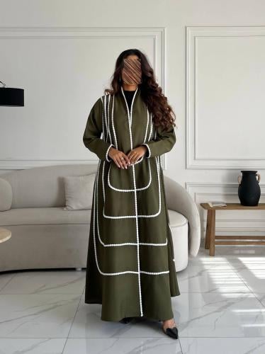 رقم العبايه 650 / القماش كريب ملكي / القصه كلوش /...