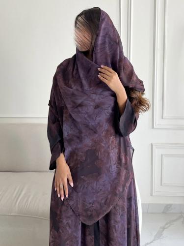 رقم العبايه 823 / القماش شيفون ناعم مع بطانه مع طر...