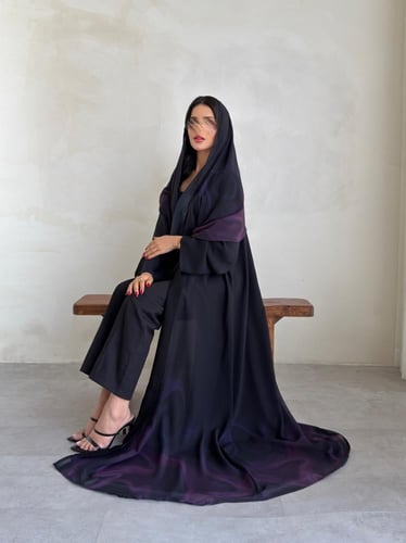 رقم العبايه 931 / القماش شيفون ناعم مع بطانه مع طر...