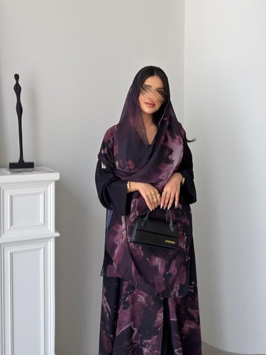 رقم العبايه 943 / القماش شيفون ناعم مع بطانه مع طر...