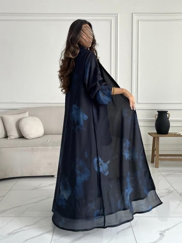 رقم العبايه 824 / القماش شيفون ناعم مع بطانه مع طر...