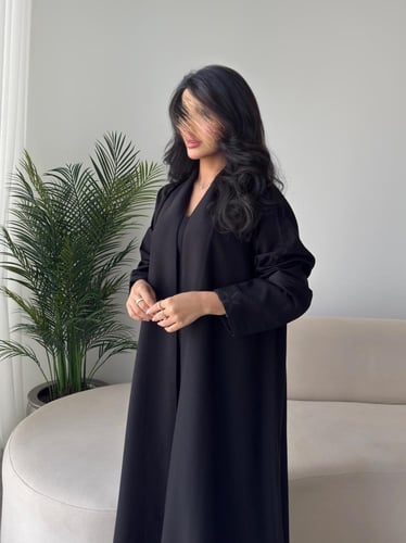 عبايه رقم 847 / القماش كريب ملكي / القصه نص كلوش /...