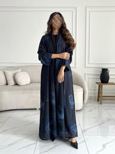 رقم العبايه 824 / القماش شيفون ناعم مع بطانه مع طر...