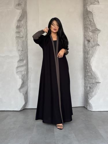 عبايه رقم 862/ القماش كريب ملكي مع تدخيله / القصه...