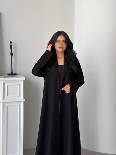 رقم العبايه 935 / القماش كريب المستقبل كوري / متوف...