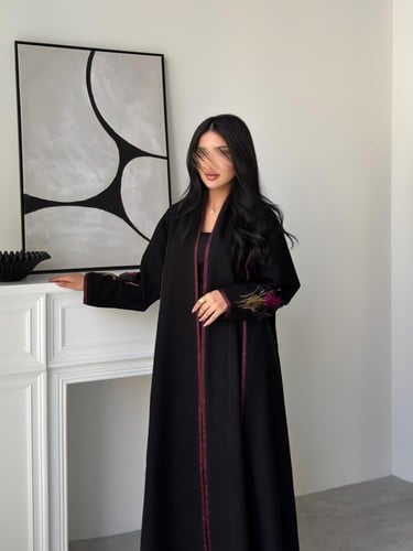 عبايه رقم 923 / كريب المستقبل كوري / البقصه نص كلو...