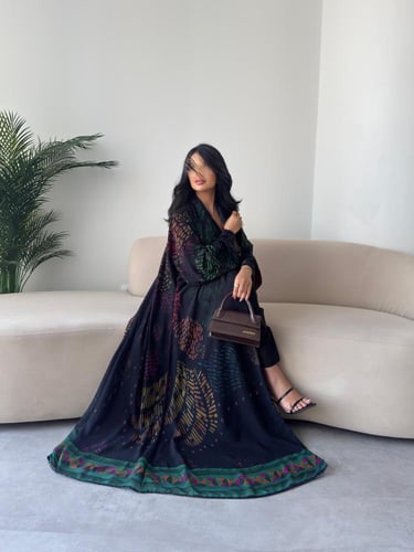 رقم العبايه 891 / القماش شيفون ناعم مع بطانه مع طر...