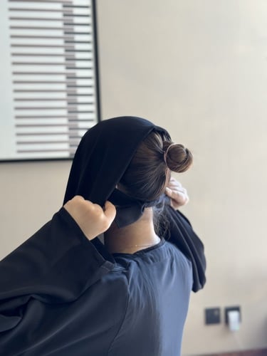 طرحه ربط اسود