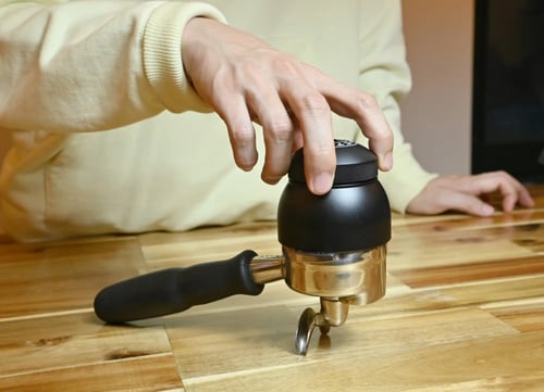 مفكك تكتلات The Eight B&W بتقنية WDT من دومو