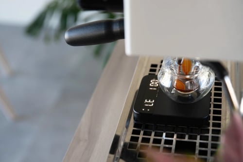 ميزان أكايا لونار 2021