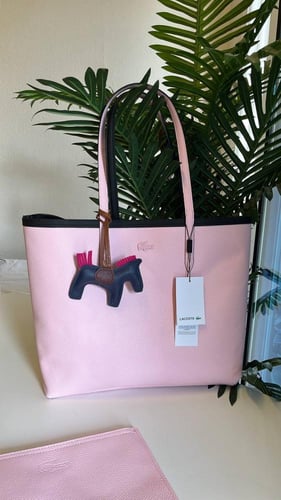 لاكوست - لارج