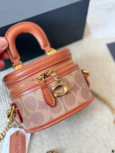 Coach trail crossbody bag
