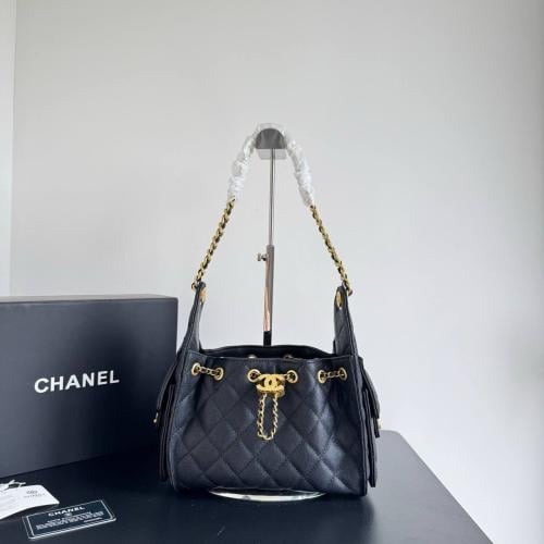Chanel 25 Mini with Gold Metal جلد كافيار اسود