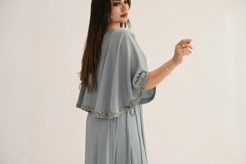فستان سُدَى