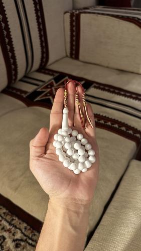 سبحه شكه ابيض(شكه عنابي)