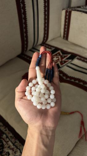 بكلايت شكه أبيض