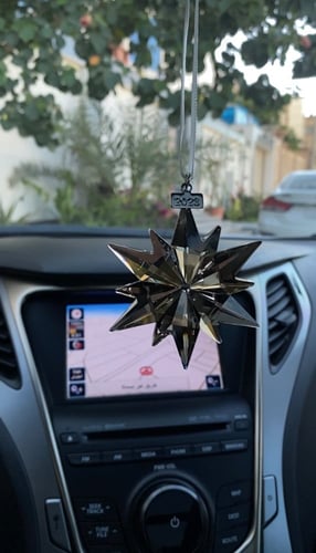 تعليقة كريستال بلون اسود دخاني