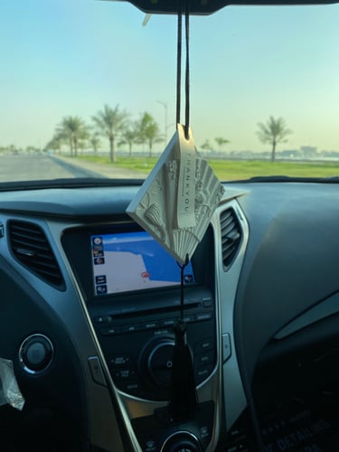 تعليقة سيراميك فواحة بصورة طائر