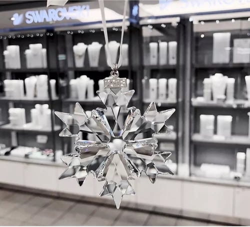 تعليقة كريستال للسيارة والمنزل بشكل قطة الثلج