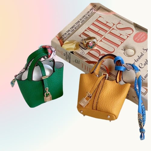 تعليقة للشنطة