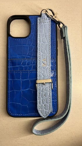 كفر جلد مع ستراب قصير