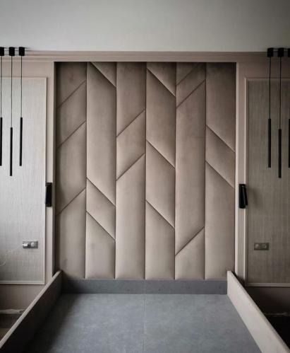 جدارية ريـاز – تصميم هندسي متداخل بطابع فني جريء