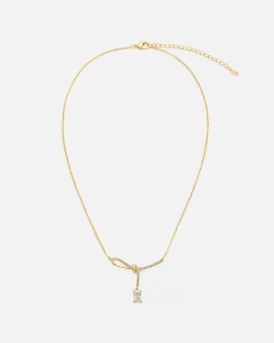 سلسال نسائي بتفاصيل دقيقة لأناقتك