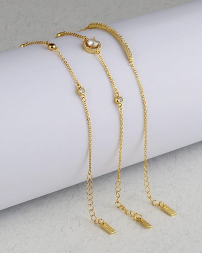 طقم هدية نسائية ذهبي كلاسيك