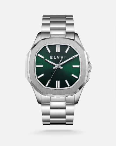 ساعة رجالية باللون الفضي